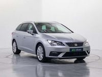 Usado Seat Leon ST XCELLENCE 131 CV (96 kW) 2020 Plateado Familiar