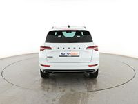 Usado Skoda Karoq SportLine 150 CV (110 kW) 2022 Blanco SUV