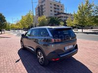 Usado Peugeot 5008 Allure 130 CV (95 kW) 2022 Gris / plata SUV