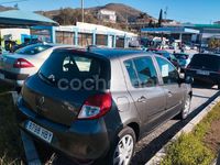 Usado Renault Clio II Business 75 CV (55 kW) 2011 Gris / plata Berlina