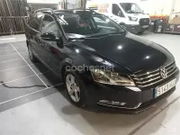 Usado VW Passat Advance 105 CV (77 kW) 2012 Negro Familiar