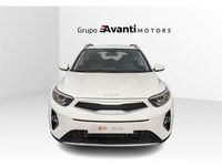 Usado Kia Stonic 100 CV (73 kW) 2022 Blanco SUV