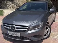 Usado Mercedes A200 Urban 136 CV (100 kW) 2013 Gris / plata Berlina