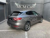 Usado Maserati Levante 350 CV (257 kW) 2019 Amarillo SUV