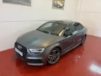 Usado Audi A3 150 CV (110 kW) 2018 Gris / plata Berlina