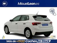 Usado Skoda Fabia Selection 95 CV (69 kW) 2024 Blanco Utilitario