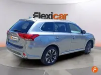 Usado Mitsubishi Outlander P-HEV 203 CV (149 kW) 2017 Gris