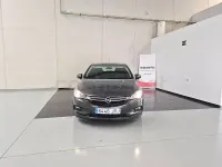 Usado Opel Astra Business 110 CV (80 kW) 2016 Gris / plata Berlina