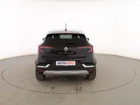 Usado Renault Captur Zen 91 CV (66 kW) 2022 Negro SUV