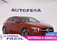 Usado Mercedes A180 116 CV (85 kW) 2019 Rojo Berlina