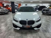Usado BMW 118 Sport Line 136 CV (100 kW) 2020 Blanco Utilitario