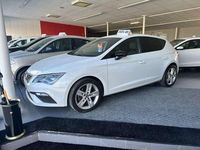 Usado Seat Leon FR 131 CV (96 kW) 2019 Blanco Utilitario