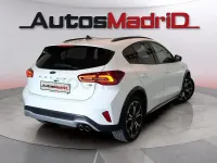 Usado Ford Focus Active 156 CV (114 kW) 2022 Blanco Berlina
