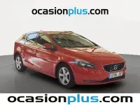 Usado Volvo V40 Kinetic 120 CV (88 kW) 2016 Rojo Utilitario