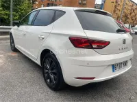 Usado Seat Leon Style Plus 150 CV (110 kW) 2018 Blanco Berlina