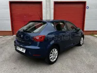 Usado Seat Ibiza Style 90 CV (66 kW) 2015 Azul Berlina