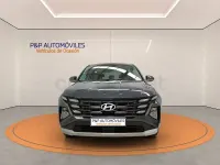 Usado Hyundai Tucson 160 CV (117 kW) 2025 Gris / plata SUV