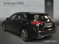 Usado Mercedes A180 116 CV (85 kW) 2024 Negro noche Utilitario