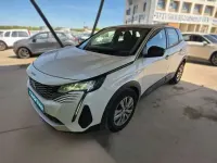 Usado Peugeot 3008 Active 131 CV (96 kW) 2022 Blanco SUV
