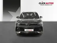 Usado VW Tiguan R-line 150 CV (110 kW) 2025 Gris / plata SUV