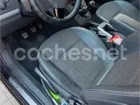 Usado Opel Zafira Sport 120 CV (88 kW) 2009 Negro Monovolumen