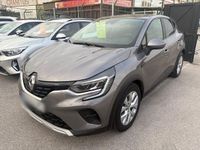 Usado Renault Captur Intens 90 CV (66 kW) 2021 Gris SUV