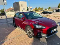 Usado Ford Focus Active 125 CV (91 kW) 2019 Rojo Berlina