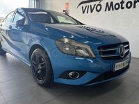 Usado Mercedes A180 Urban 122 CV (89 kW) 2013 Azul Berlina