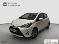 Usado Toyota Yaris Hybrid Advance 100 CV (73 kW) 2020 Blanco Berlina