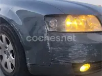 Usado Audi A4 130 CV (95 kW) 2001 Gris / plata Berlina