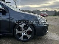 Usado VW Golf VI GTI 210 CV (154 kW) 2010 Negro Utilitario