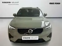 Usado Volvo XC40 Core 163 CV (119 kW) 2025 Verde SUV