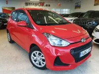 Usado Hyundai i10 67 CV (49 kW) 2020 Rojo Utilitario