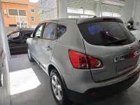 Usado Nissan Qashqai Tekna 106 CV (77 kW) 2008 Gris / plata SUV