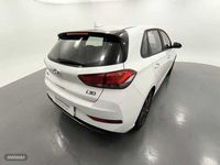 Usado Hyundai i30 109 CV (80 kW) 2024 Atlas white Berlina