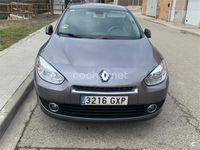 Usado Renault Fluence Dynamique 105 CV (77 kW) 2010 Gris / plata Berlina