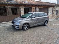 Usado Kia Carens 135 CV (99 kW) 2018 Gris / plata Monovolumen