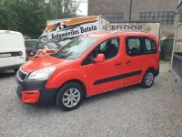 Usado Peugeot TePee Access 75 CV (55 kW) 2017 Rojo Van