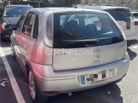 Usado Opel Corsa Essentia 75 CV (55 kW) 2005 Gris / plata Utilitario