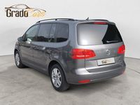 Usado VW Touran Advance 140 CV (102 kW) 2011 Gris / plata Monovolumen
