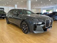 Usado BMW 740 299 CV (219 kW) 2025 Gris / plata Berlina