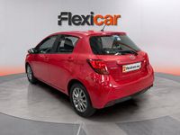 Usado Toyota Yaris Active 99 CV (72 kW) 2016 Negro Berlina