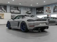 Nuevo Porsche 718 500 CV (367 kW) 2025 Gris / plata Descapotable