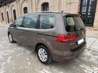 Usado VW Sharan Advance 140 CV (102 kW) 2013 Marrón Monovolumen