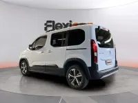 Usado Peugeot Rifter GTi 102 CV (75 kW) 2023 Blanco Monovolumen