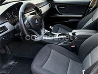 Usado BMW 318 129 CV (94 kW) 2007 Azul Berlina