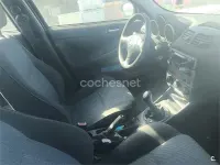 Usado Alfa Romeo 147 Impression 100 CV (73 kW) 2004 Azul Utilitario