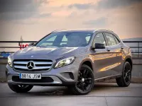 Usado Mercedes GLA200 Style 136 CV (100 kW) 2016 Gris / plata SUV