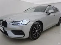 Usado Volvo V60 Momentum 197 CV (144 kW) 2021 Blanco Familiar