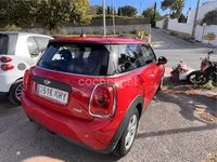 Usado Mini ONE 102 CV (75 kW) 2018 Rojo Utilitario